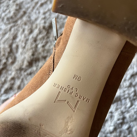 Marc Fisher brown booties size 9 - Picture 4 of 4